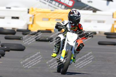 media/Sep-25-2023-Moto Forza (Mon) [[81ffa65e0a]]/Around the Pits/